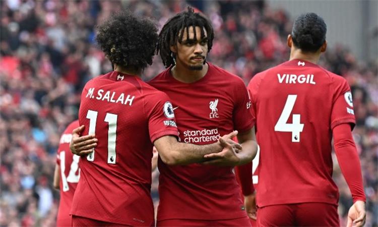 موعد مباراة ليفربول وتوتنهام اليوم في كأس كاراباو والقناة الناقلة