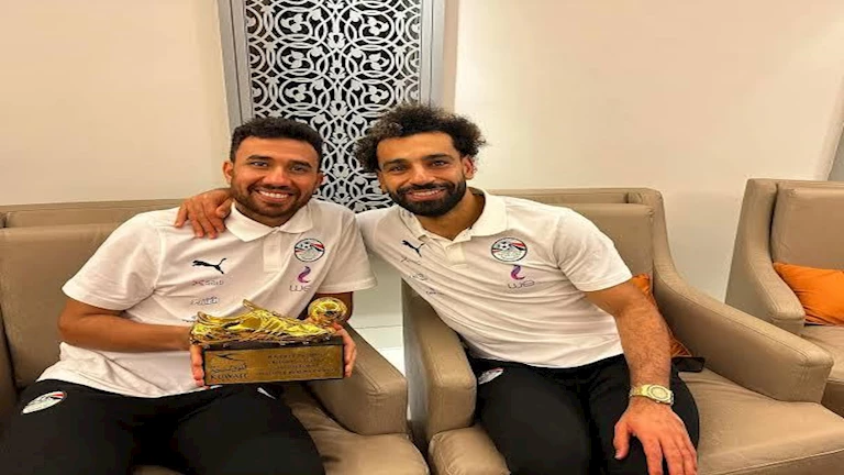 اخبار الرياضة| “ستظل الأفضل”.. رسالة دعم من تريزيجيه لمحمد صلاح بعد خسارة كأس كاراباو